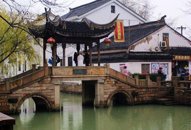 才女张兆和为何同意嫁给“土包子”沈从文,这场婚姻是时代的悲剧
